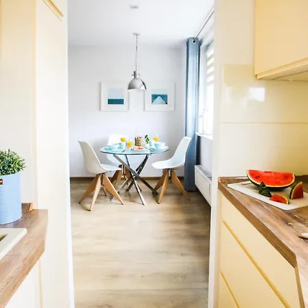 Blekitno Na Bialym *